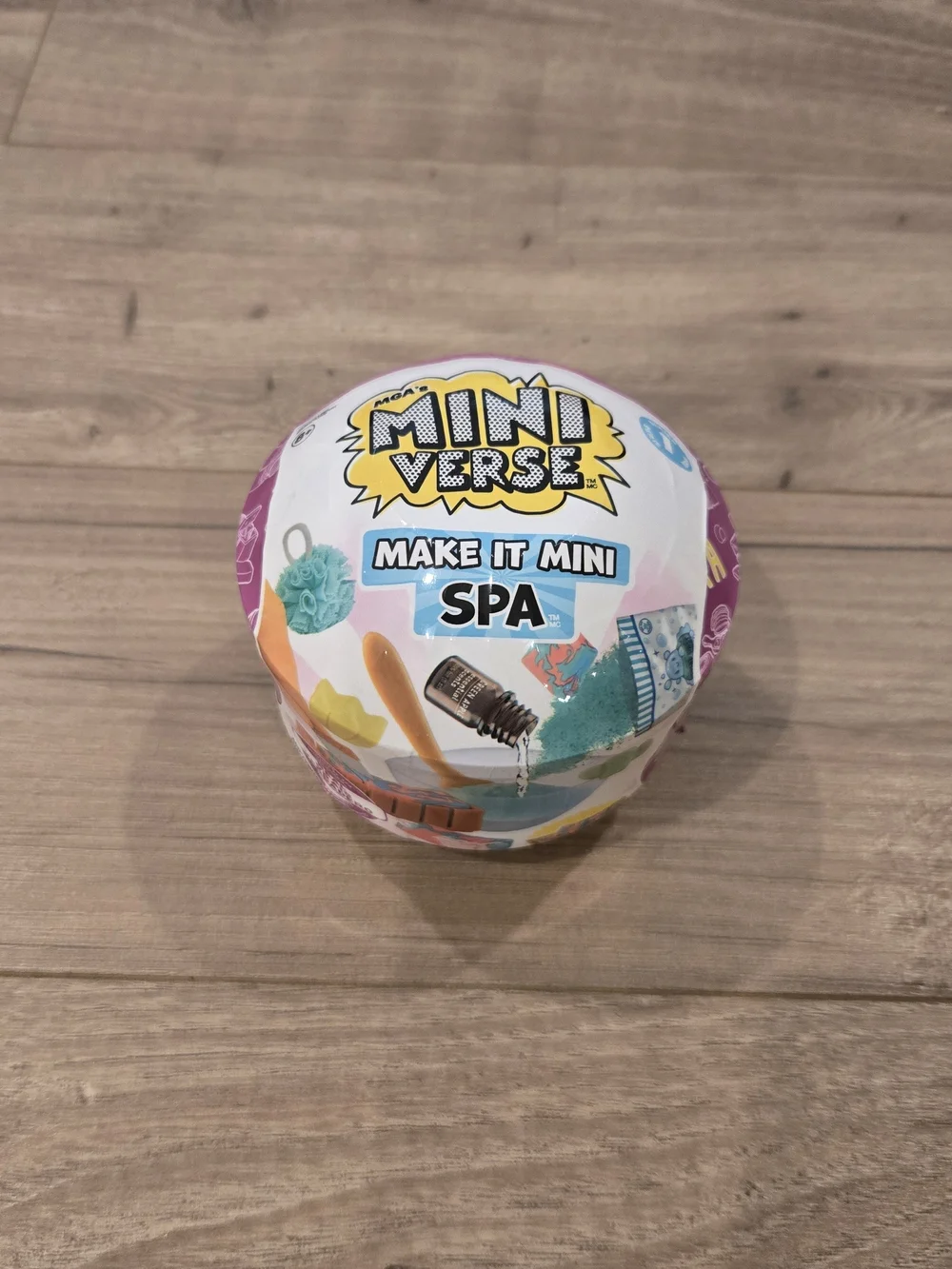 NWT Miniverse Make It Mini Spa Mystery Ball Series 1 Sealed